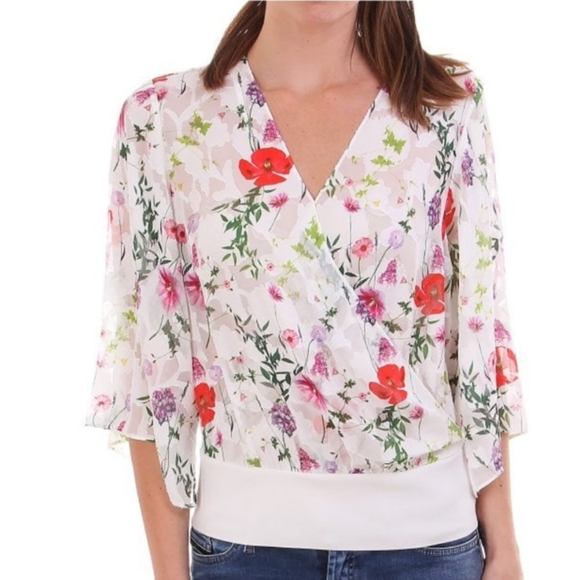 🍒NWT🍒 TED BAKER FLORAL KIMONO TOP
